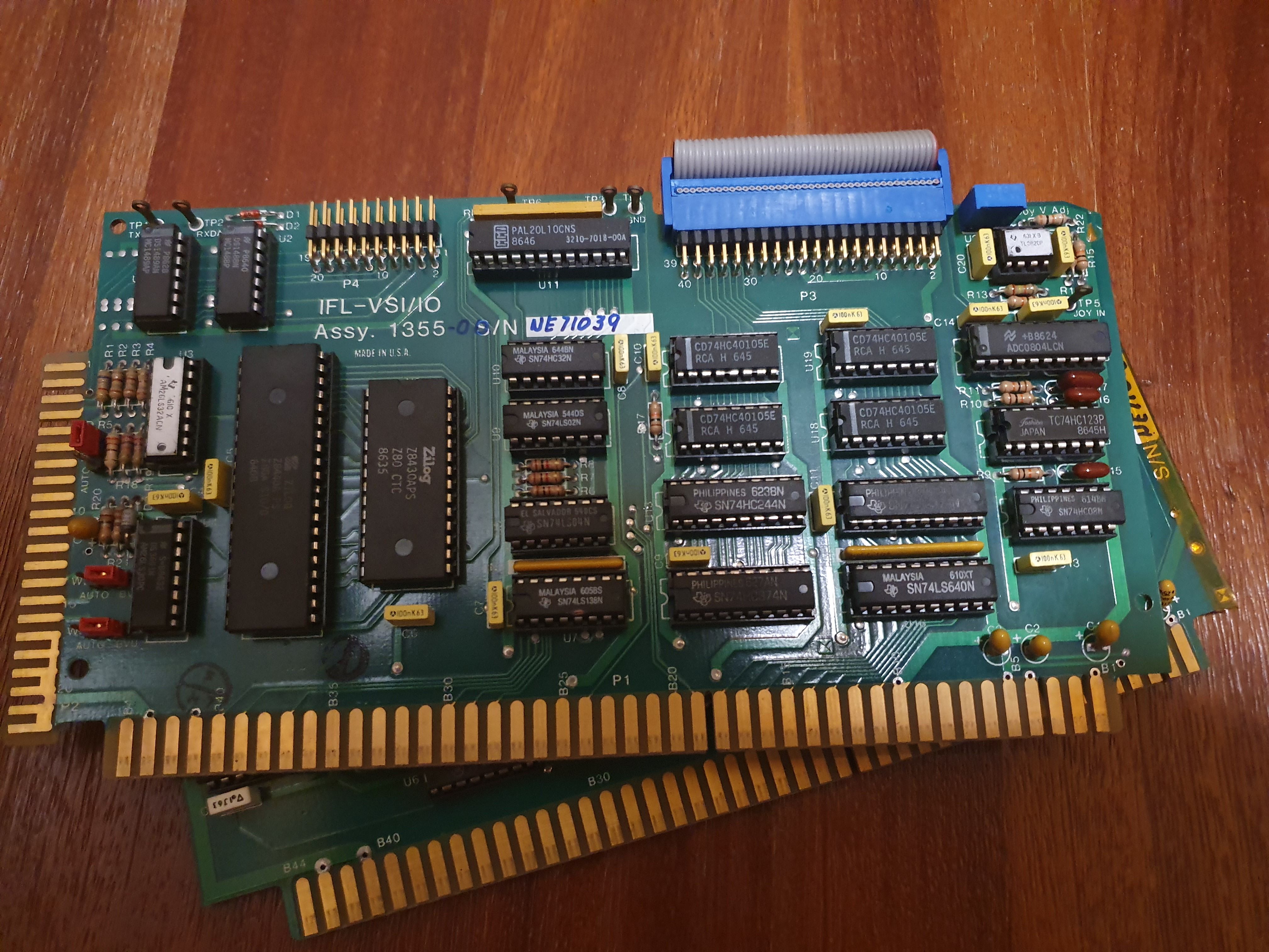 ECS-200